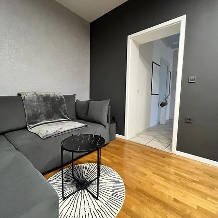 Apartman 4U Velika Gorica Near Zagreb Airport Eksteriør billede