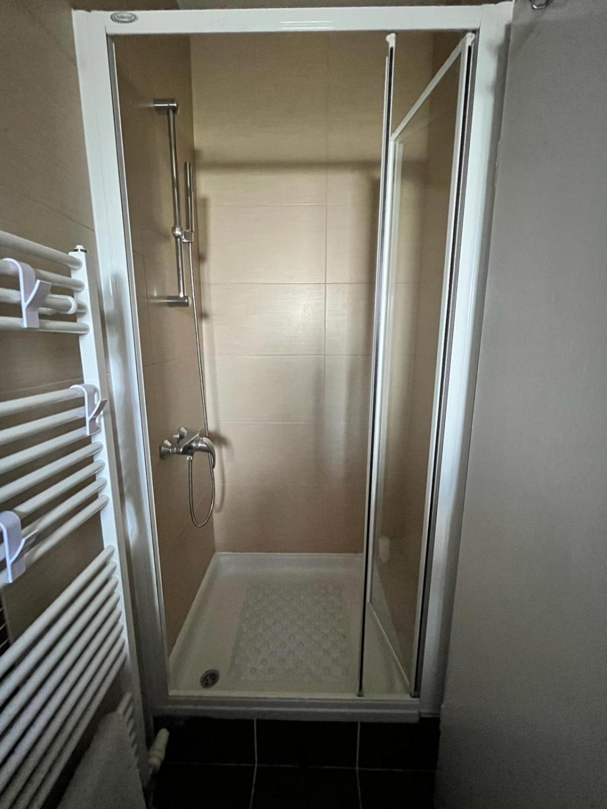 Apartman 4U Velika Gorica Near Zagreb Airport Eksteriør billede